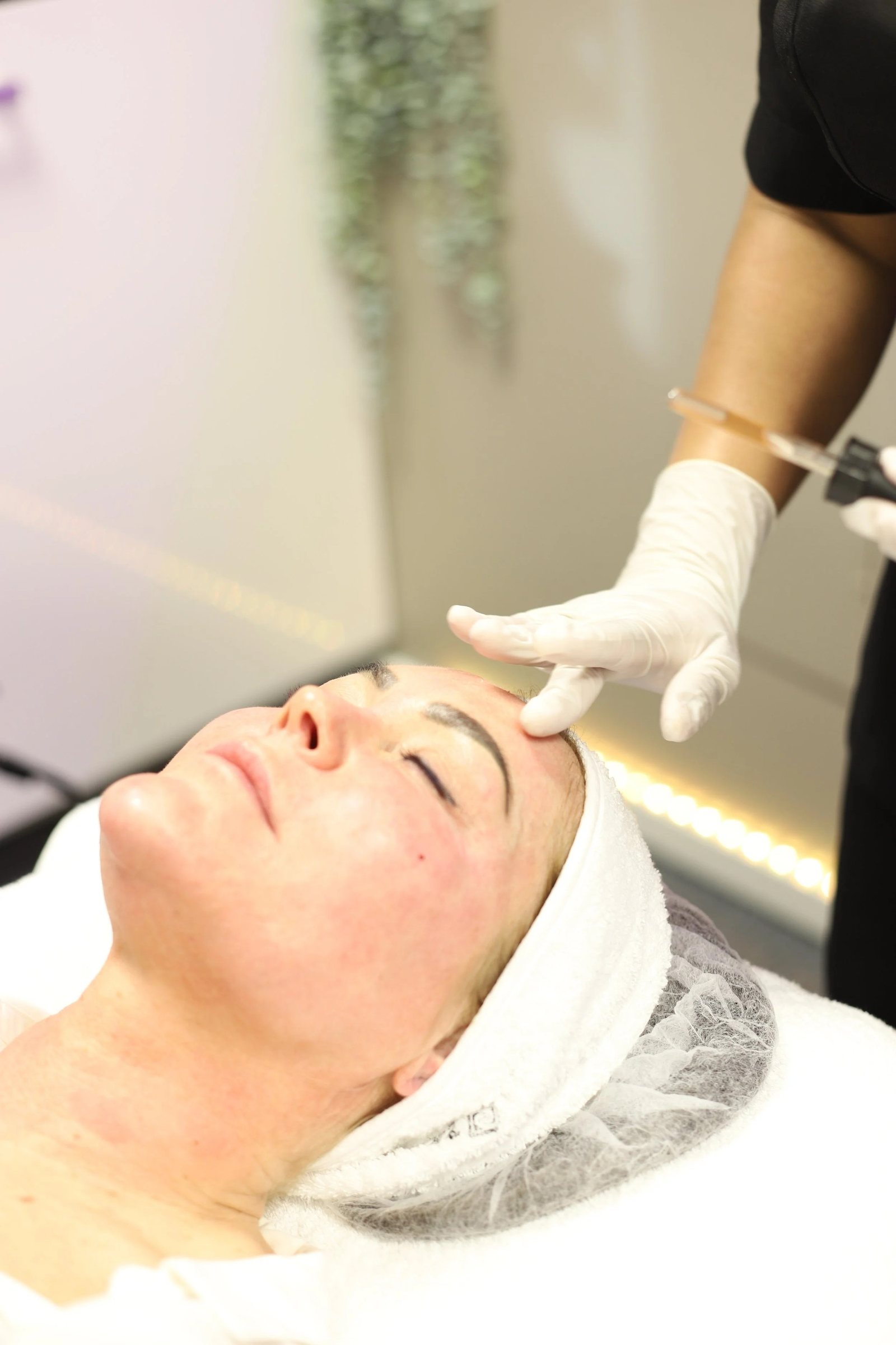 Ansiktsbehandling hos Beautician Klinikk