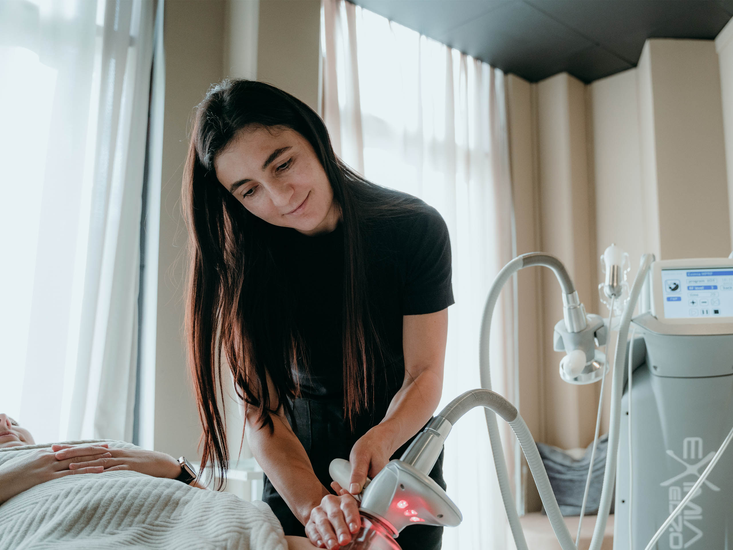 Natalia, kroppsbehandler ved Frogner Hudklinikk