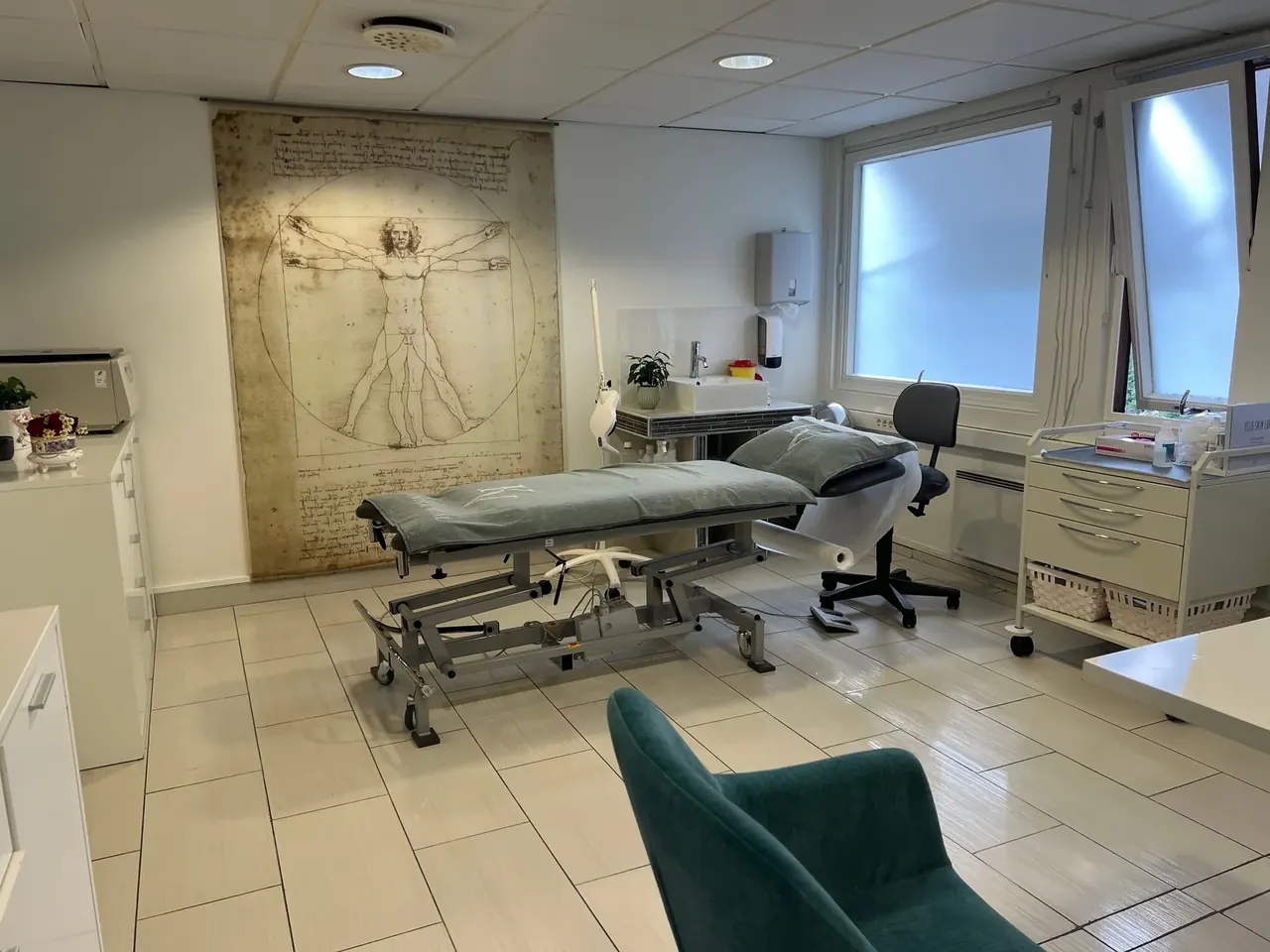 Behandlingsrom med behandlingsstol