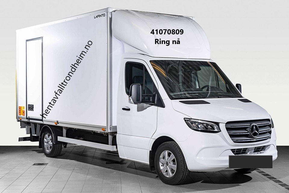 Rosenborg Renhold og Flyttebyrå sin Mercedes Sprinter flyttebil i Trondheim